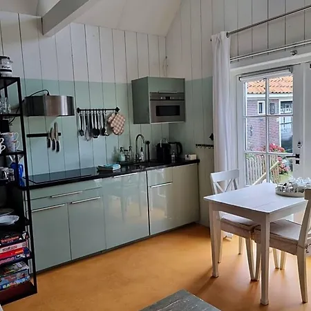 Bed & Breakfast Onder Aan De Dijk Warder