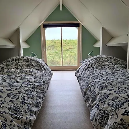 Onder Aan De Dijk 4* Warder